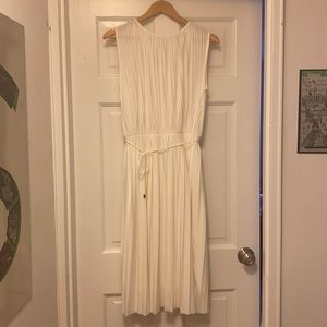 H&M cream colored dress size XS